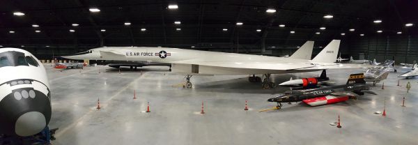 XB 70,Valkyrie Bomber,Siły Powietrzne Stanów Zjednoczonych,Supersonic Bomber