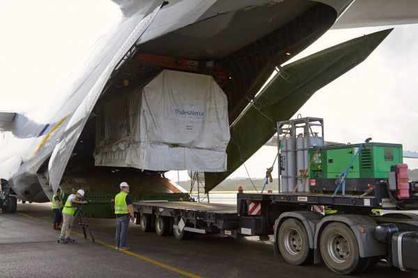 Truck,ESA,helmet,wheels,Sentinel 1B,French Guiana