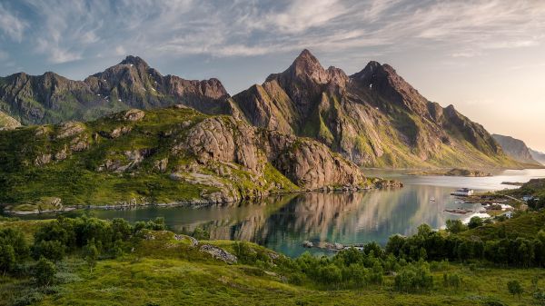 cloud,water,sky,mountain,plant,water resources