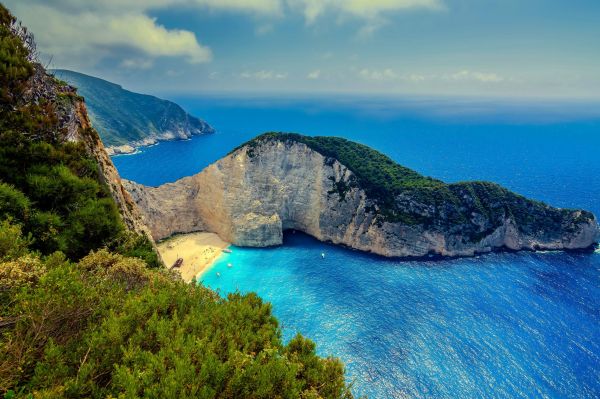 Navagio Beach,2048x1362 px,Пляжный,Греция,пейзаж,море