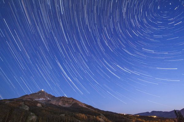 Солнечный лучик, пейзаж, камень, небо, Деревьями, ночь