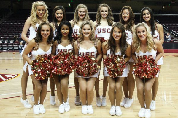 cheerleader,college,voetbal,3461x2308 px,basketbal