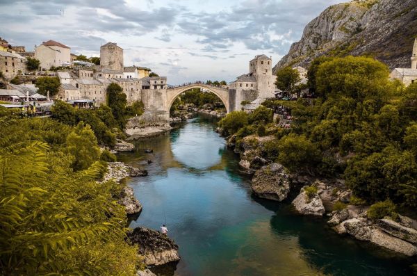 Bosnia si Hertegovina,Mostar,Neretva,pod vechi,fotografie,2048x1356 px