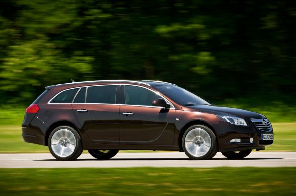 voiture,véhicule,voiture de sport,2013,Opel,Sedan