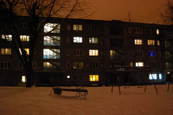 weinig licht,nacht,deprimerend,schommels,bank,bomen