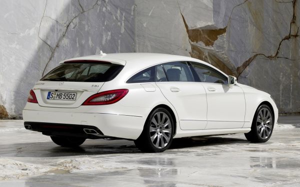 Mercedes Benz,beyaz,Araba,Araç,Arkadan görünüm,Sedan