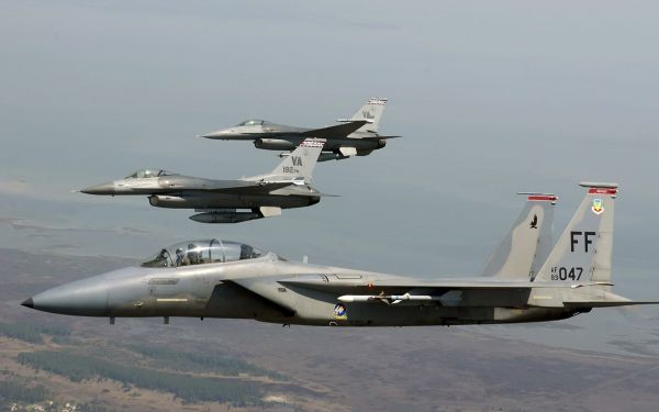 vehicle,airplane,aircraft,General Dynamics F 16 Fighting Falcon,military aircraft,McDonnell Douglas F 15 Eagle