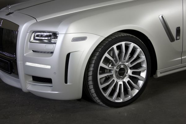 2013,Mansory,Белый Призрак Издание,На основе Rolls Royce Ghost,Сетевое шоу,Netcar