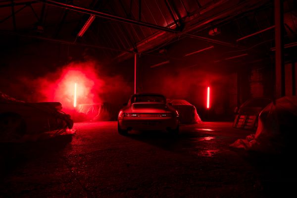 средство передвижения,автомобиль,Гараж,Porsche 911,Фотография,red light