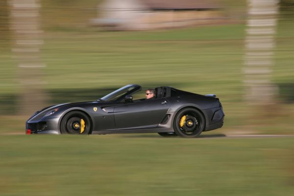 coche,vehículo,coche deportivo,Ferrari,2013,Cupé