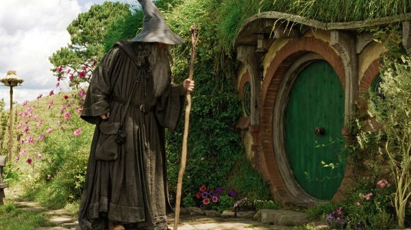 filme,fotograme de film,Stapanul Inelelor Fratia Inelului,Gandalf,Ian McKellen,uşă