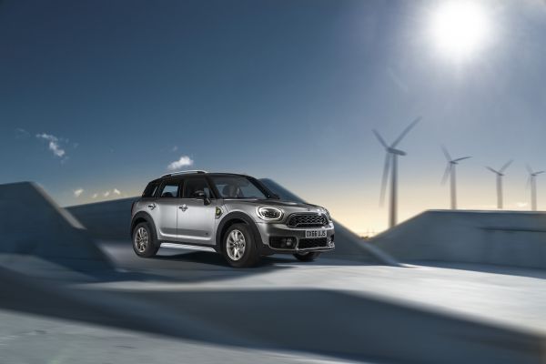 2016,Мини,Cooper S E Countryman ALL4,Сетевое шоу,Netcar,Автомобильные изображения