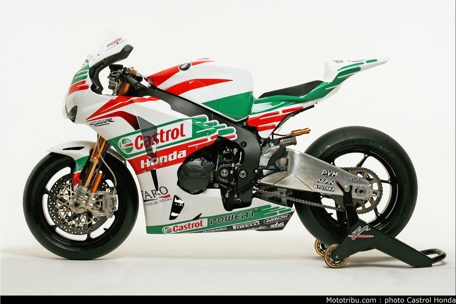 2011, 3504x2336 px, Castrol, Honda, superbike, tým