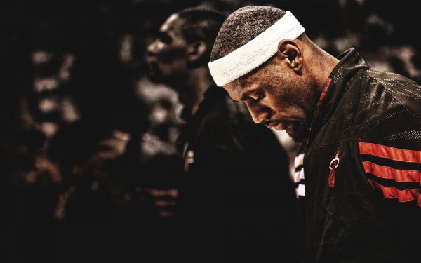 baschet,LeBron James,Miami Heat,portret,Persoană,întuneric