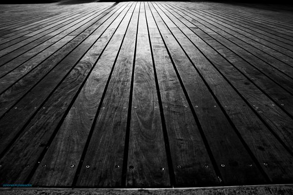 white,black,Barcelona,wood,lines,point