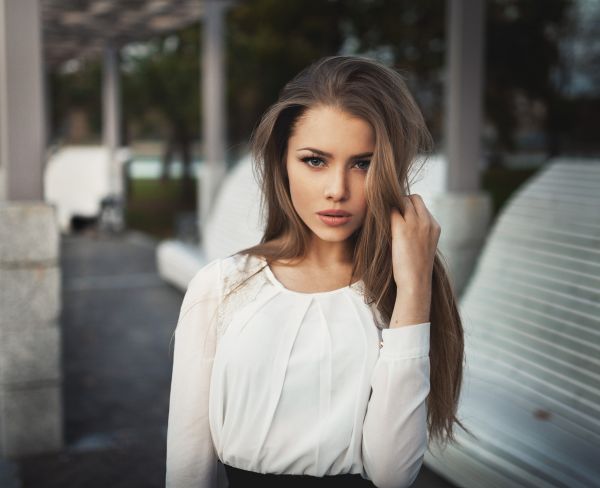 Alexandra Danilova,model,femei,brunetă,uita la vizualizator,par lung