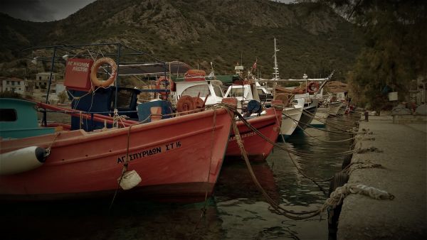 TRIKERI,vermelho,barco,Aldeias,Portos,Conchas