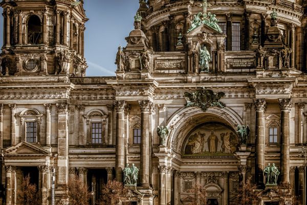 architecture,sculpture,cathedral,Berlin