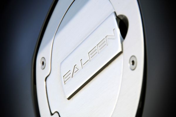 автомобиль,средство передвижения,Saleen,Белое,технологии,руль