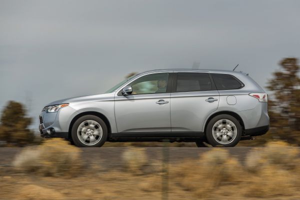 Mitsubishi,2015,Versión Outlander SE US,Show de net,Netcar,Imágenes del coche