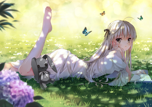 illustration,anime,anime girls,barefoot,legs,butterfly