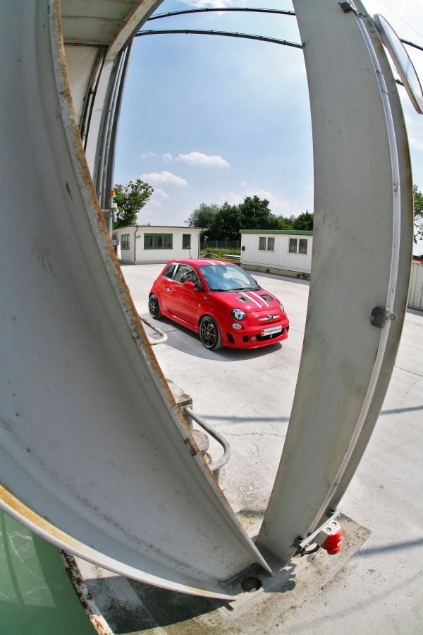 auto,vozidlo,pneumatika,Abarth,loď,okno