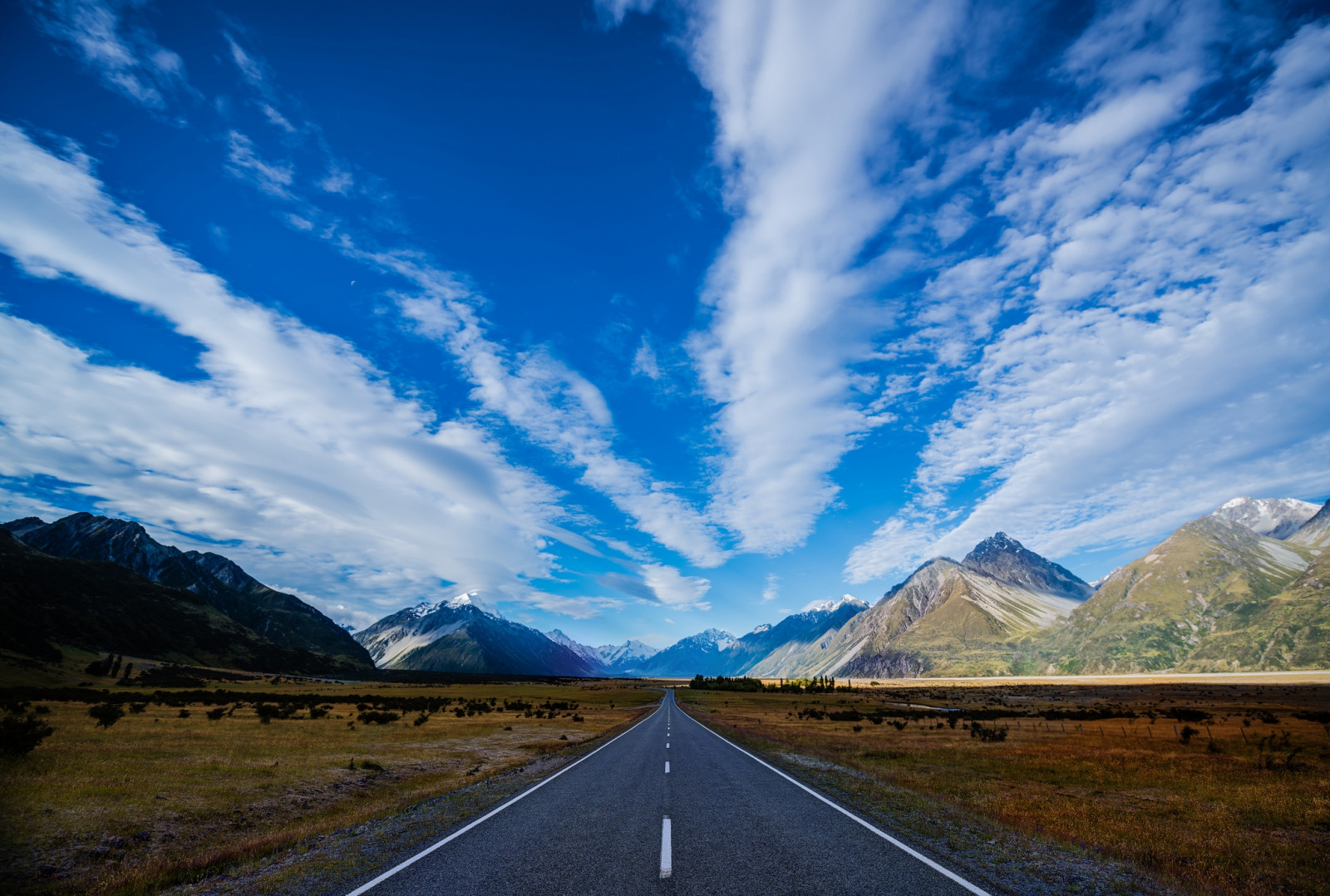 paesaggio, collina, natura, cielo, strada, nuvole, blu, orizzonte, valle, Passo di montagna, autostrada, Alpi, Nuova Zelanda, altopiano, infrastruttura, nube, montagna, morfologie montane, landform, caratteristica geografica, catena montuosa, fenomeno meteorologico, viaggio su strada