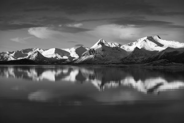 摄影,景观,单色,山,湖,雪