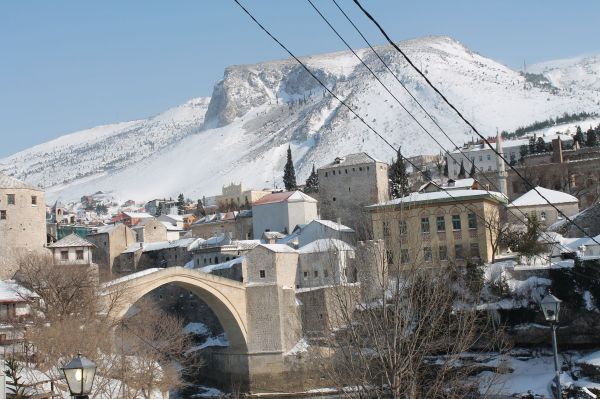 rivière,Bosnie Herzégovine,neige,hiver,mosquée,Empire ottoman