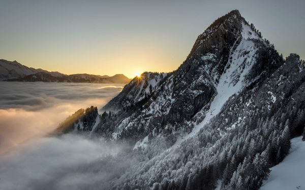 cielo,nube,atmosfera,acqua,Natural landscape,montagna