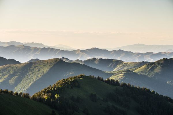 luz de sol,paisaje,montañas,colina,naturaleza,cielo