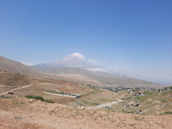 Iran,luonto,petolintu,kyyhkyset,Garden of Words,auringonnousu