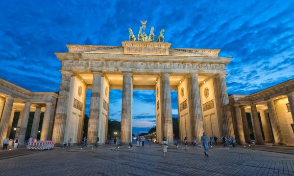 temple,building,sky,symmetry,Tourism,evening