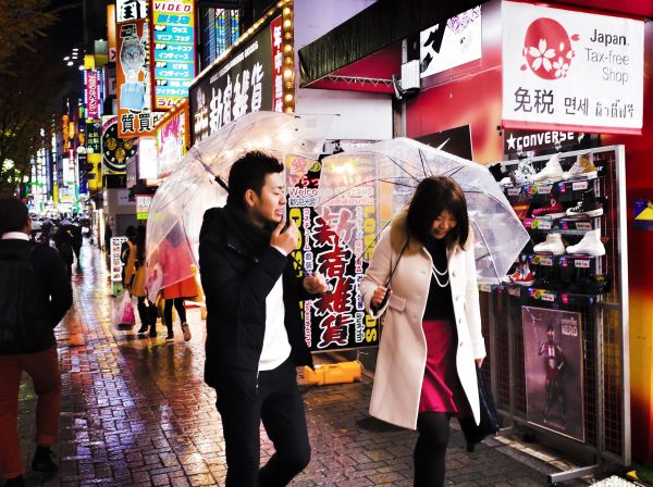 lluvia, Japón, paraguas, luces de neón, Tokio, La calle de las noches