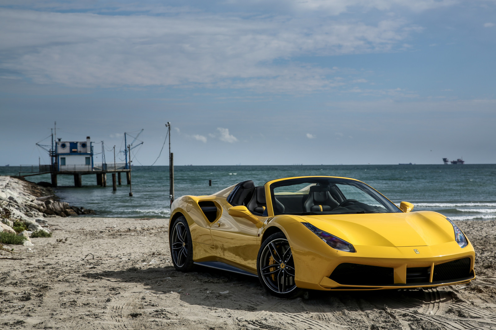 auto, veicolo, giallo, vista laterale, auto sportiva, Ferrari, ragno, coupe, macchina di spettacolo, Ferrari 458, supercar, veicoli terrestri, design automobilistico, marca di automobile, veicolo di lusso, Ferrari SpA, 488