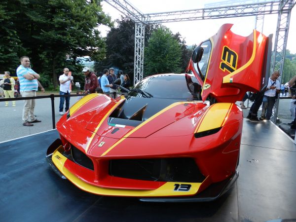 auto,voertuig,sportwagen,Ferrari,prestatie auto,netcarshow