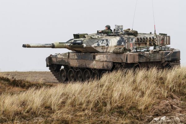 Angkatan Darat Jerman,tangki,Leopard 2