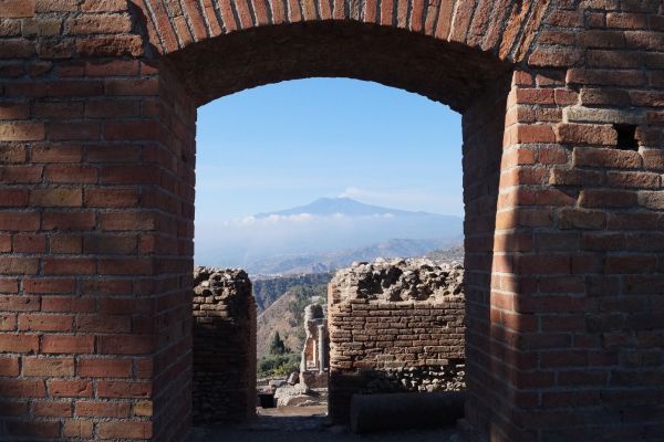 Italy,ancient,messina