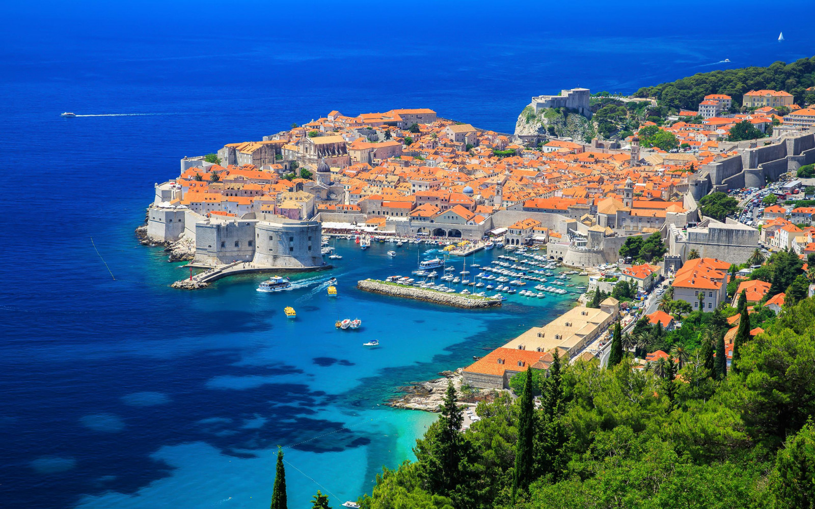 Dubrovnik, Stadtbild, Kroatien, Stadt, Häfen, Dächer, Luftaufnahme, altes Gebäude