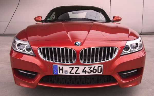 BMW Z4,2014,BMW,rood,voorbumper