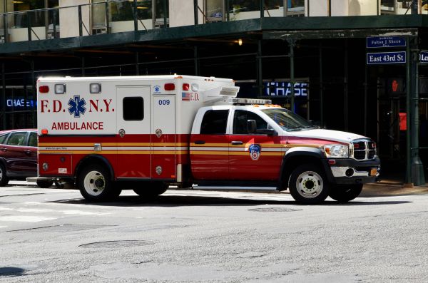 yeni, York, ateş, ambulans, Atlatmak, Fdny