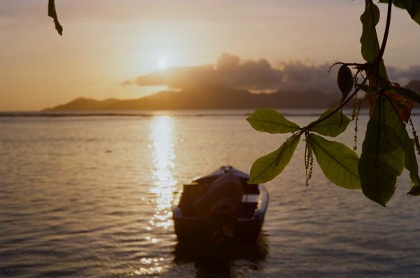 Golden Hour,เลนส์ลุกเป็นไฟ,เรือ