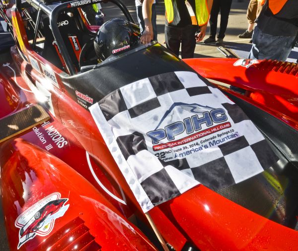 Mitsubishi,2015 r,MiEV Evolution III Szczyt Pikes Peak,Netcarshow,Netcar,Obrazy samochodów