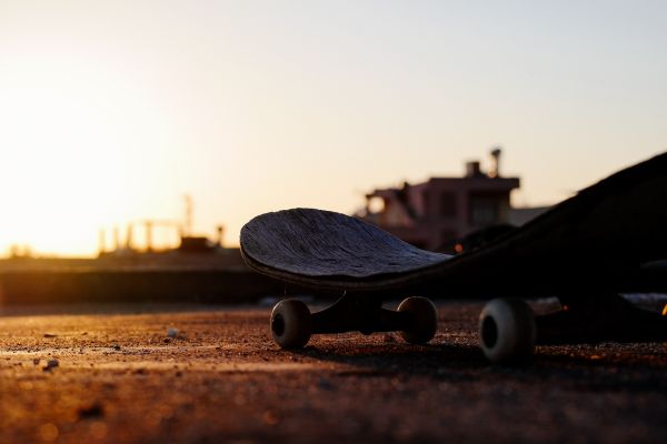 skateboard,krajina,Slunný,město