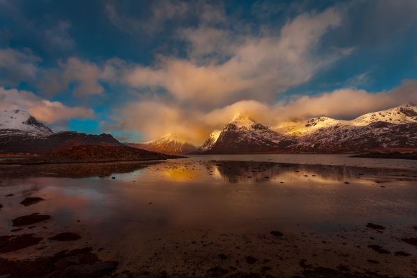 mountains,nature