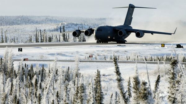 samolot,samolot,Boeing C 17 Globemaster III,wojskowy,2560x1440 px,Kanada