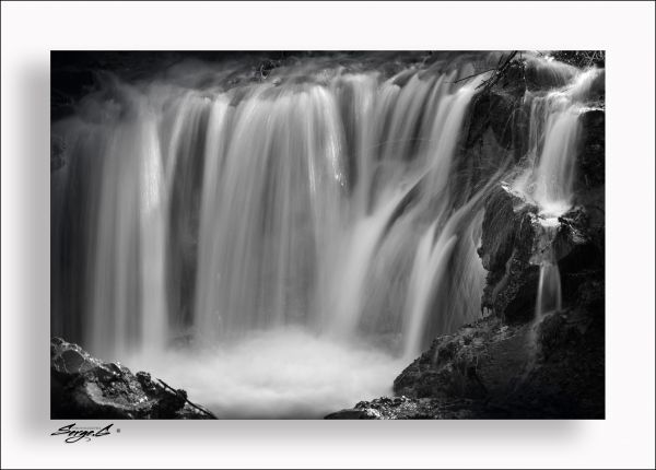 Vattenfall,vatten,natur,vinter-,svartvit,fotografi