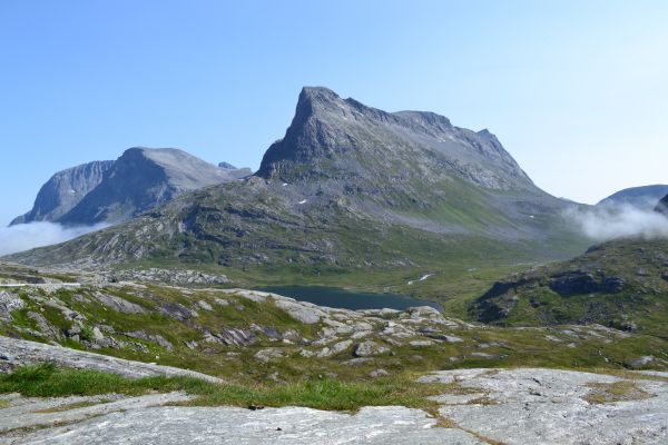 Norveç,Dağlar,Bulutlar