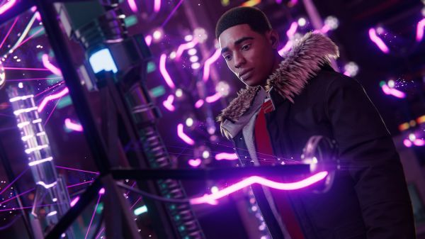 Spiderman Miles Morales, Конзола за игри