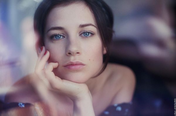 femmes, actrice, brunette, Alice Dufour, cheveux foncés, yeux bleus